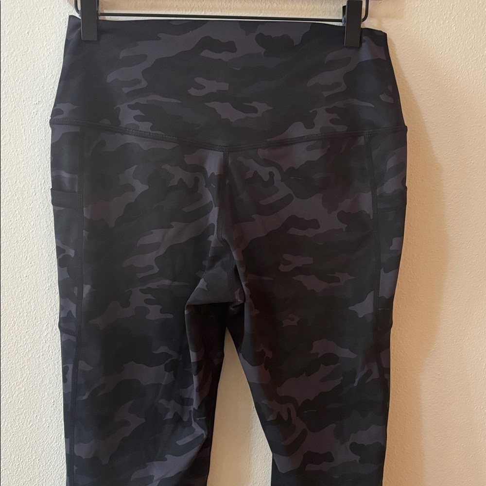Colorfulkoala Black Camouflage Leggings - Picture 3 of 5